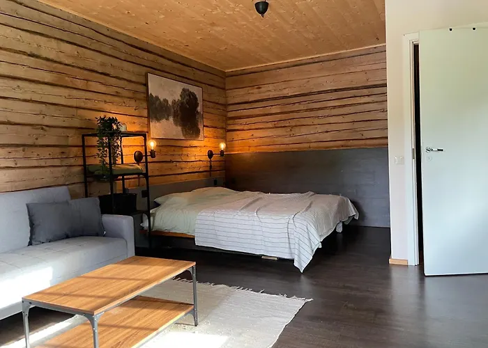 Loghouse By The Apartament